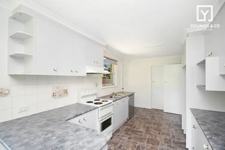 Fifth view of Homely house listing, 4 Lake St, Shepparton VIC 3630