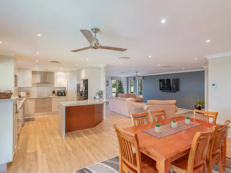 3 Australia Dr, Southside QLD 4570
