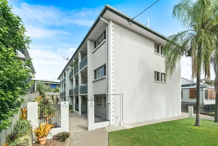 Main view of Homely apartment listing, 4/13 Elfin Street, East Brisbane QLD 4169