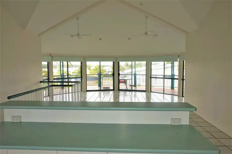 2 Skyring Pl, Tin Can Bay QLD 4580