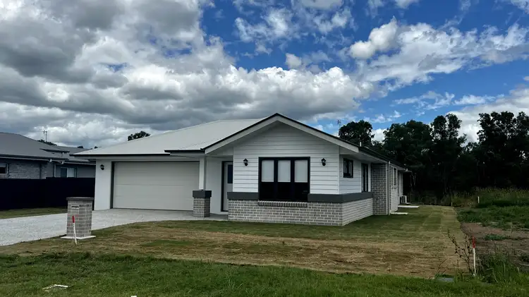 Main view of Homely house listing, 5 Kensington Drive, Southside QLD 4570