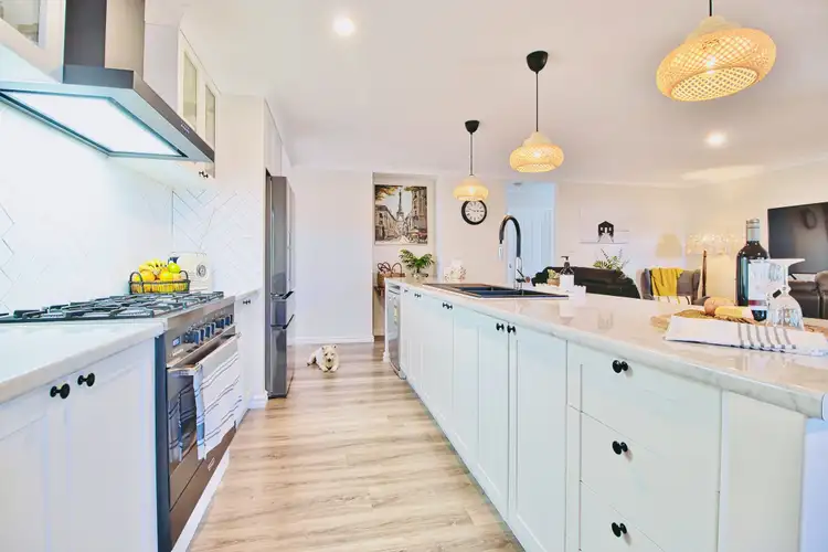 Second view of Homely house listing, 8 Westonia Link, Baldivis WA 6171