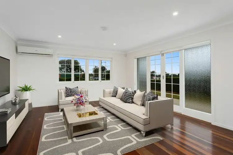 23 Lloyd George St, Eastern Heights QLD 4305