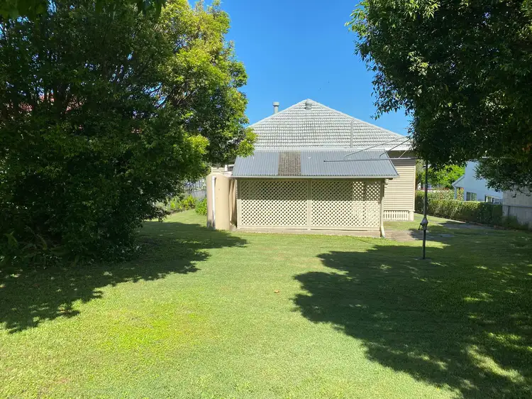 26 Pilliga St, Wavell Heights QLD 4012