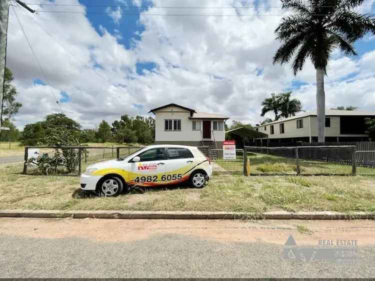 Second view of Homely house listing, 2 Main St, Bluff QLD 4702