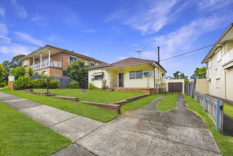 5 Railway Pde, Condell Park NSW 2200