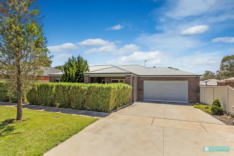 10 Lavery Ct, Eaglehawk VIC 3556