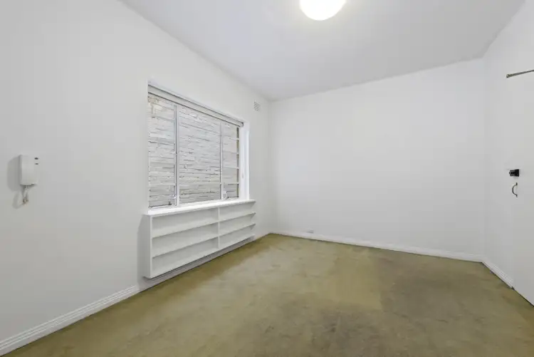 Main view of Homely studio listing, 13/9-11 St Neot Avenue, Potts Point NSW 2011