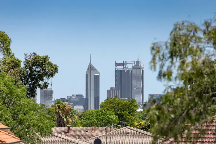 Seventh view of Homely unit listing, 4/38 Carrington Street, Inglewood WA 6052