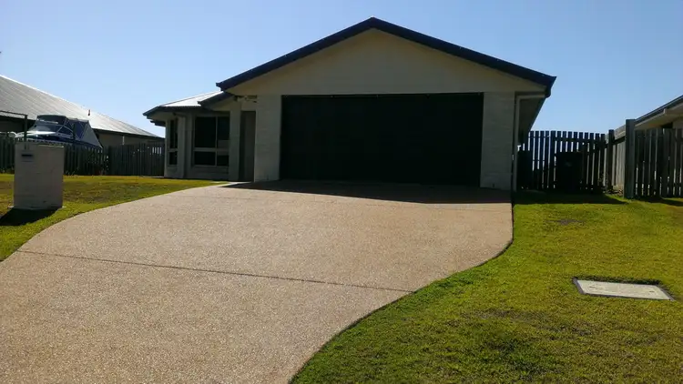 61 Amalfi Drive, Zilzie QLD 4710