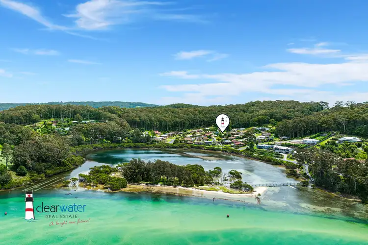 25 Fishermans Cres, North Narooma NSW 2546