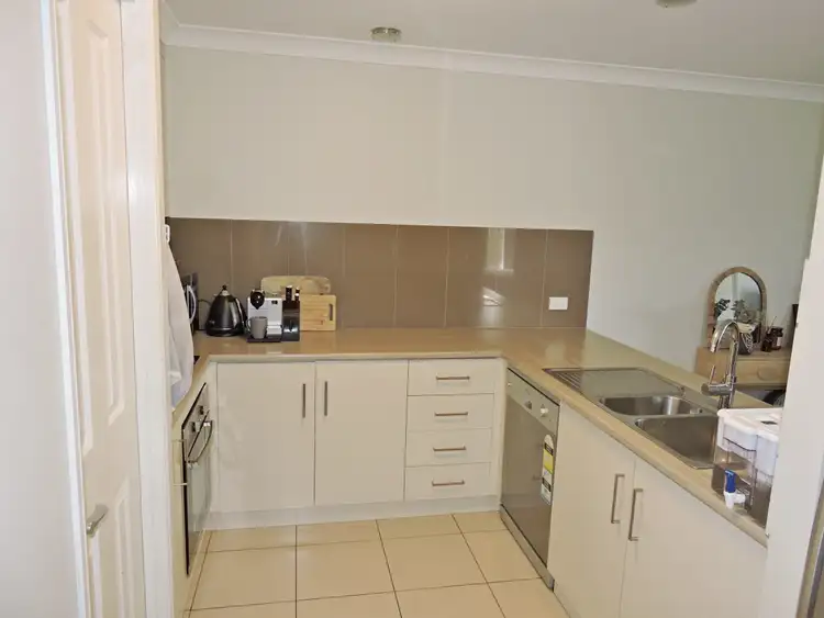Fifth view of Homely unit listing, Unit 2/11 Iceberg Ct, Warwick QLD 4370