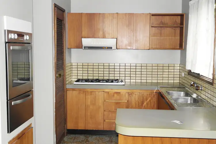 Fourth view of Homely unit listing, Unit 2/30 Gordon St, Traralgon VIC 3844