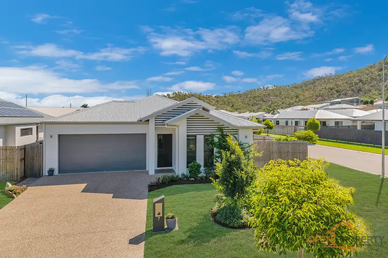 Main view of Homely house listing, 7 Yumba Cct, Mount Louisa QLD 4814