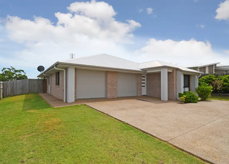 Main view of Homely unit listing, 10a & 10b Lachlan Court, Kawungan QLD 4655