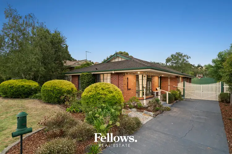 8 McGill Court, Pakenham VIC 3810