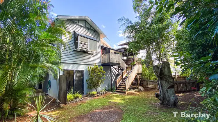 1-5 Leonie Cres, Lamb Island QLD 4184
