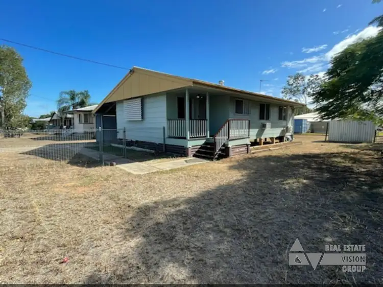37 Fay St, Blackwater QLD 4717