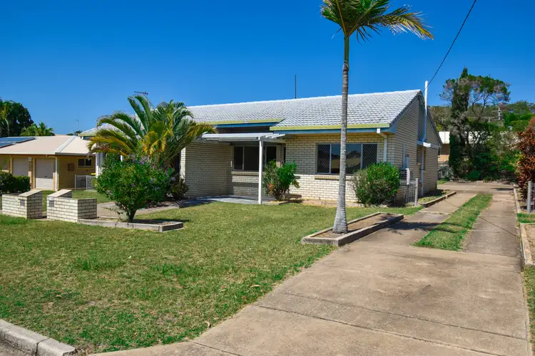 Main view of Homely unit listing, Unit 2/303 J Hickey Ave, Clinton QLD 4680