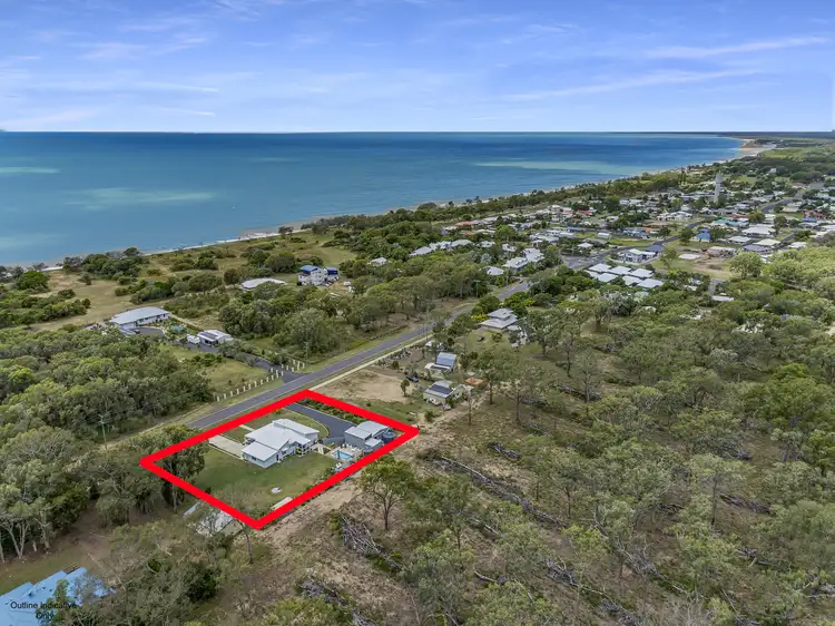 21 Sylvan Dr, Moore Park Beach QLD 4670