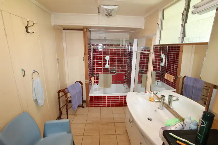 Fifth view of Homely rural property listing, 140 Edward St, Laidley QLD 4341
