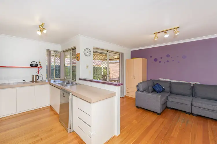 Sixth view of Homely unit listing, Unit 3/44 Turnbury Park Dr, Jandakot WA 6164