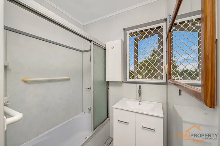 Fifth view of Homely house listing, 10 Dunk St, Wulguru QLD 4811