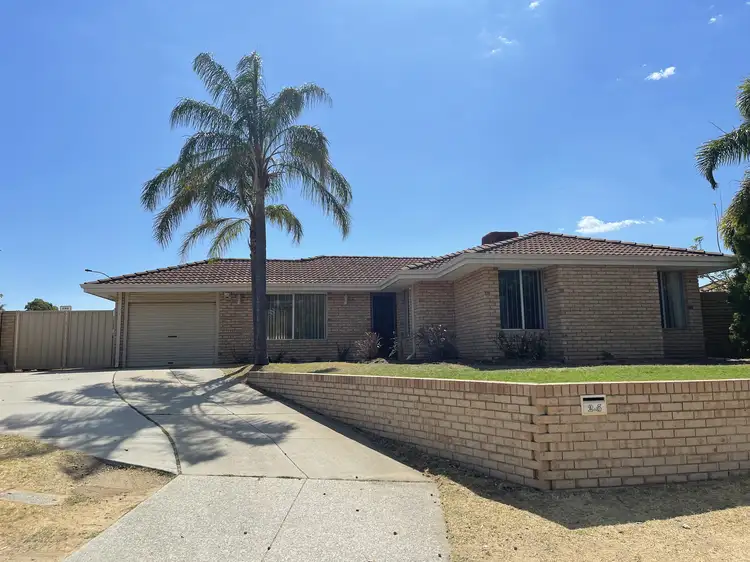 25 Chichester Dr