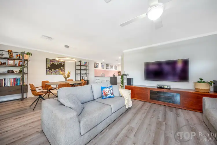 Fourth view of Homely house listing, 2 Wren Close, Willetton WA 6155