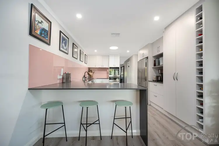 Sixth view of Homely house listing, 2 Wren Close, Willetton WA 6155