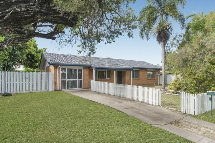 4 Marlynda Ave, Cranbrook QLD 4814