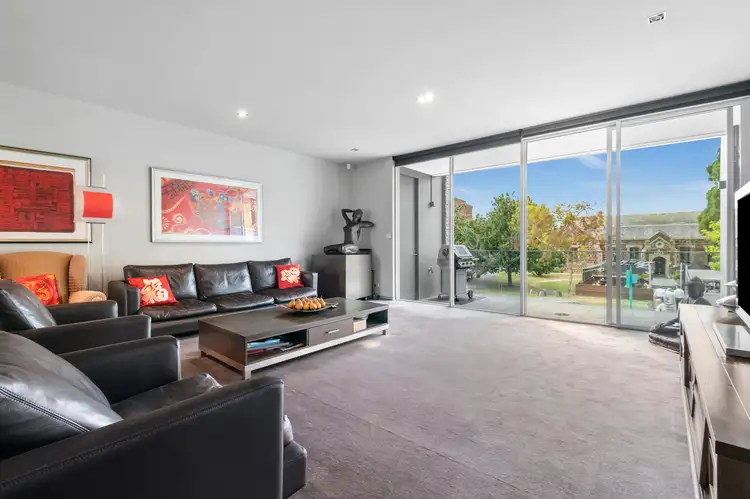 Unit 1/5 St Andrews St, Brighton VIC 3186