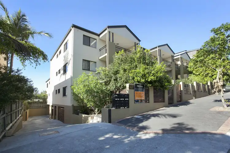 Main view of Homely unit listing, 4/327 Boundary Street, Spring Hill QLD 4000