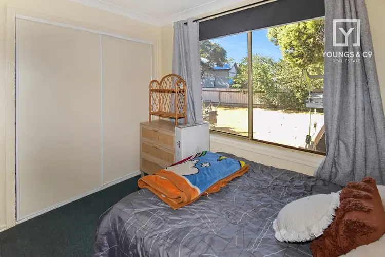 Fifth view of Homely house listing, 3 Lenne St, Mooroopna VIC 3629