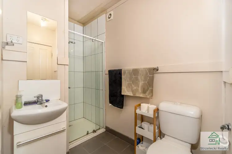 Sixth view of Homely block of units listing, 1-2/3 Joy St, Newborough VIC 3825