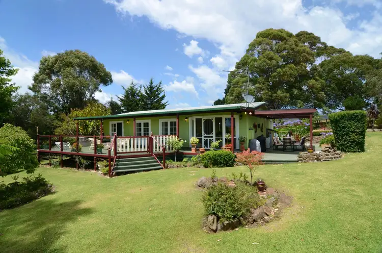 581 Back Creek Road, Lochiel NSW 2549