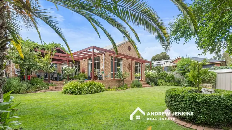5 View Ct, Cobram VIC 3644
