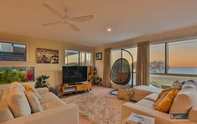 87 Sea Esp, Burnett Heads QLD 4670