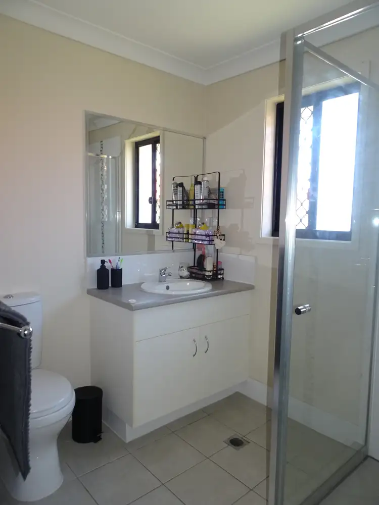 Seventh view of Homely unit listing, 5/12 Walnut Cres, Lowood QLD 4311