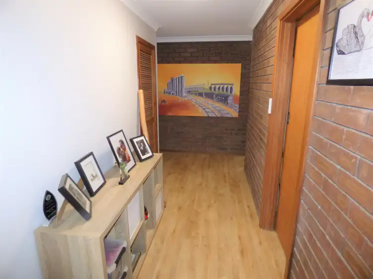 Fifth view of Homely house listing, 2 Jackson Way, Merredin WA 6415