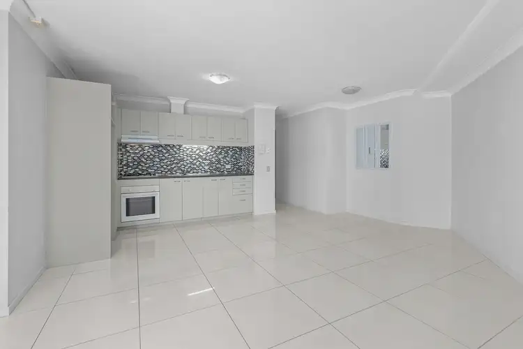 Fifth view of Homely apartment listing, 16/32-38 Newstead Tce, Newstead QLD 4006