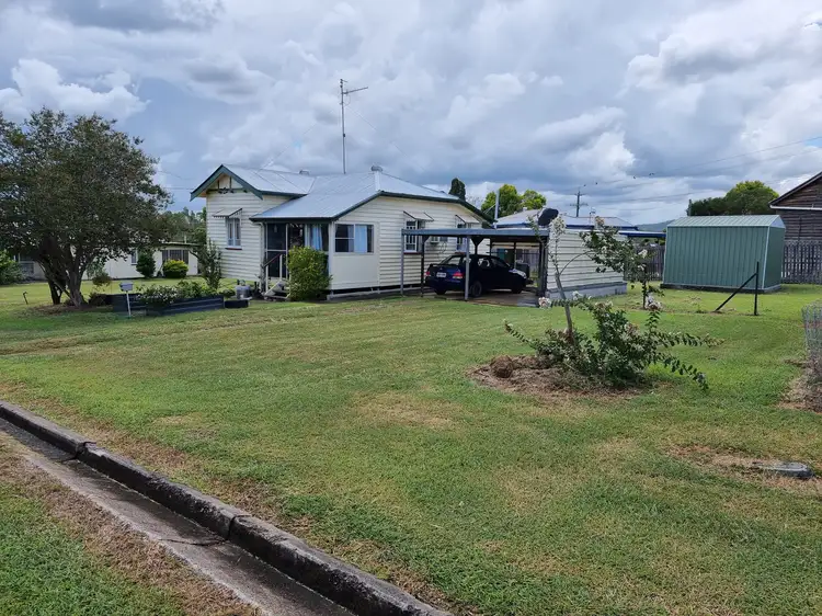 13 Morse St, Monto QLD 4630