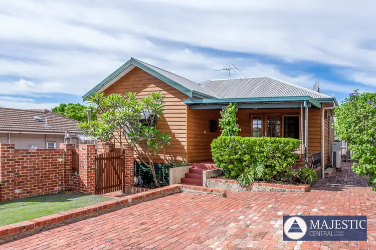 9 Hockin Street, Willagee WA 6156