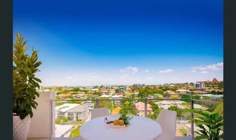 806/440 Hamilton Rd, Chermside QLD 4032