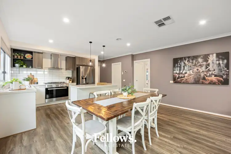 Fifth view of Homely house listing, 15 Zermatt Loop, Pakenham VIC 3810