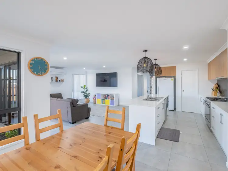 Sixth view of Homely house listing, 38 Cambridge Cct, Southside QLD 4570