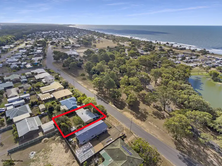 11 Club Ave, Moore Park Beach QLD 4670