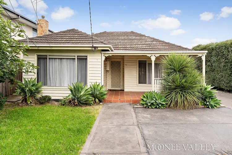 Main view of Homely house listing, 33 Hanley Street, Avondale Heights VIC 3034