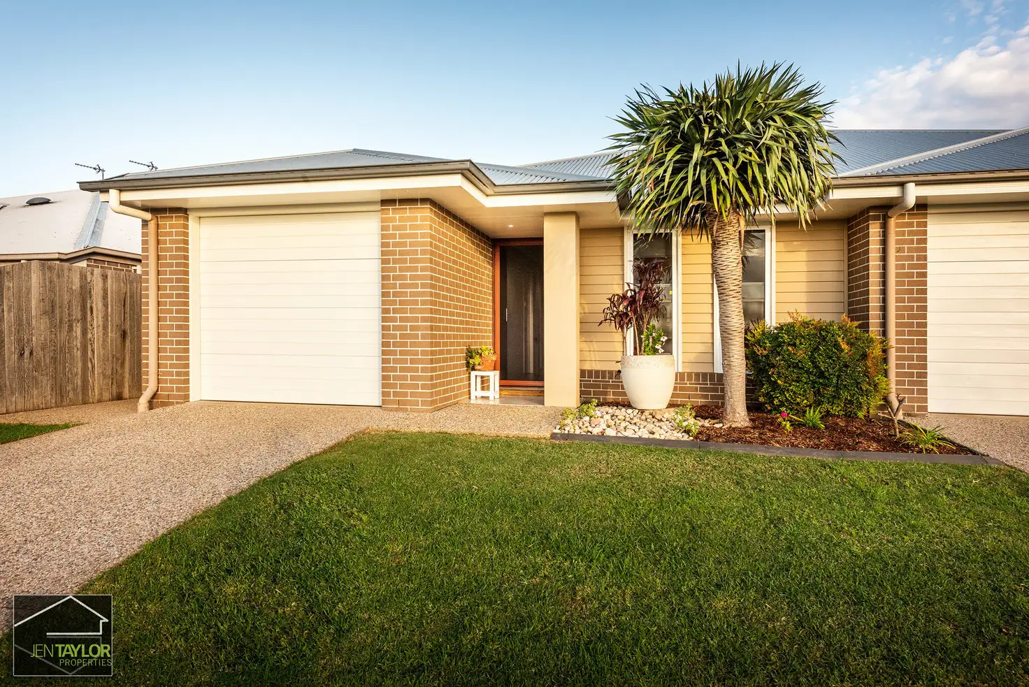 Main view of Homely unit listing, 1/12 Adelaide St, Cranley QLD 4350