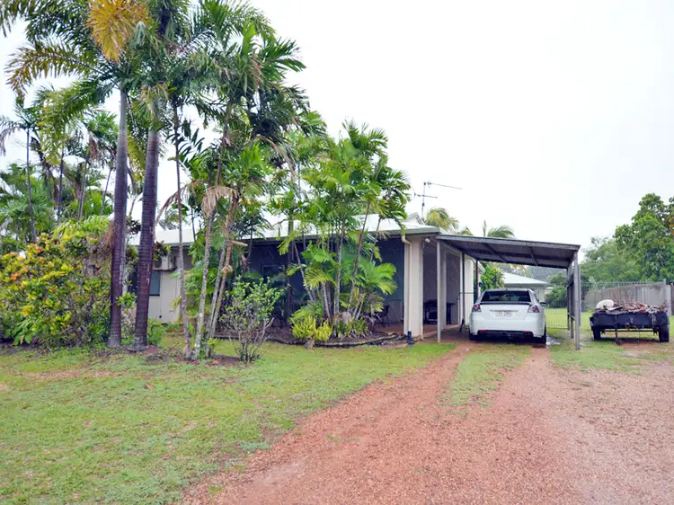 41 Pandanus Parade, Nanum QLD 4874
